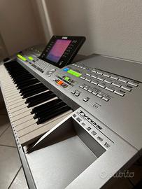 Tastiera Yamaha Tyros 1