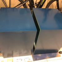 Coppia di Comodini laccati blu