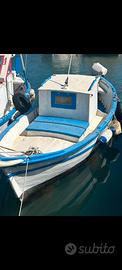Barca da pesca lunga 6.50 MT