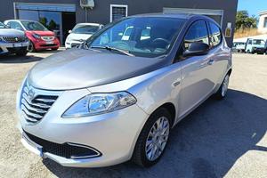 LANCIA Ypsilon 1.2 69 CV 5 porte Platinum