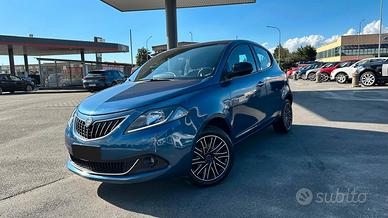 Lancia Ypsilon 1.0 5 porte KM CERTIFICATI UNICO PR