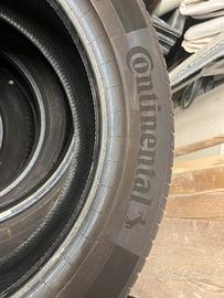 Gomme Continentale 205/55 r17