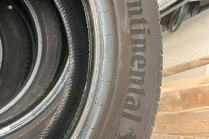 Gomme Continentale 205/55 r17