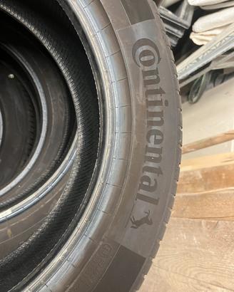 Gomme Continentale 205/55 r17