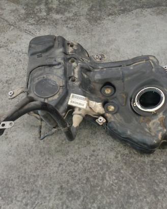 SERBATOIO CARBURANTE AUDI A4 B8 2.0 TDI 2011