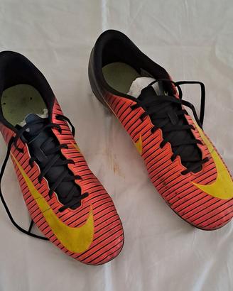 Scarpe da calcio N  