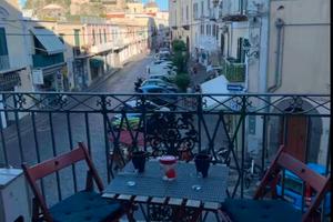 Appartamento sul corso di Ischia ponte