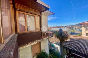 CASA DI CORTE A CAPRIOLO