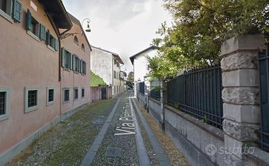 Splendida VILLETTA in centro - UDINE