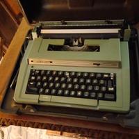 Macchina da scrivere