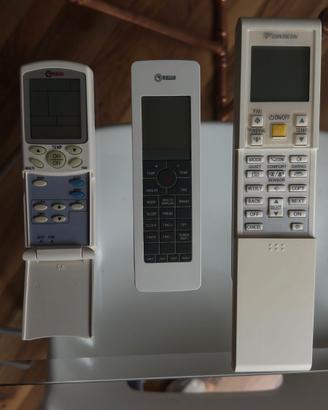 Telecomandi climatizzatori  € 30,00 cada uno