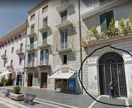 Stanze USO UFFICIO centralissime lungo il Corso