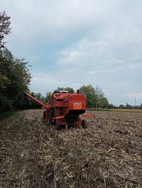 mietitrebbia laverda M120