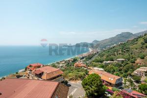 Appartamento - Letojanni