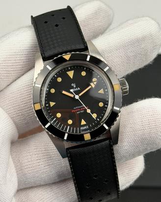 Yema Pearldiver