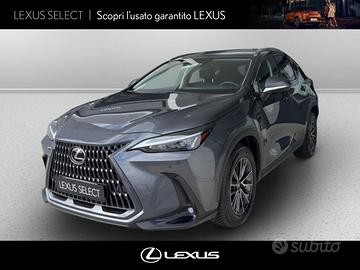 Lexus NX 450h+ 2.5 phev premium 4wd 309cv e-cvt