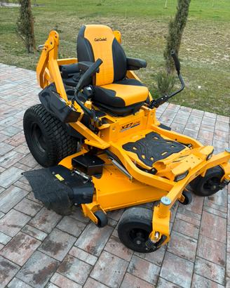 Trattorino tagliaerba  cub cadet xz
