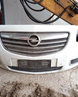 Paraurti ant. opel insignia