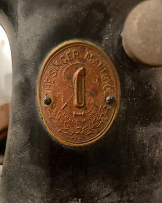 MACCHINA per CUCIRE SINGER ANNI 1920