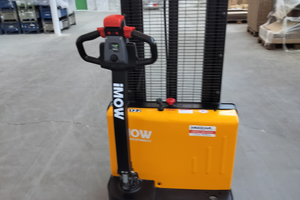 Stoccatore 12q portata