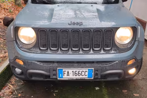 Jeep Reneagde Trailhawk 170 cv