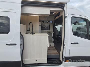 SPRINTER ALLESTIMENTO E OMOLOGAZIONE