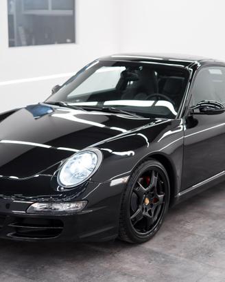Porsche 911 Carrera S Coupé--FIRST PAINT--