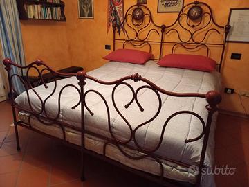 letto ferro antico 