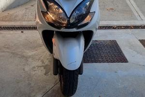 Yamaha  Majestic 400 con ABS