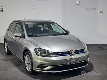 Volkswagen Golf 1.5 TGI DSG 5p. Trendline BlueMoti