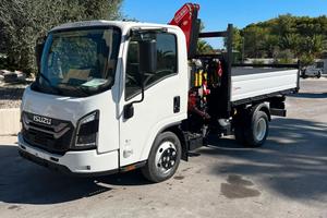 ISUZU M27 35 Q.LI NUOVO DA IMM. CON GRU FASSI F40 