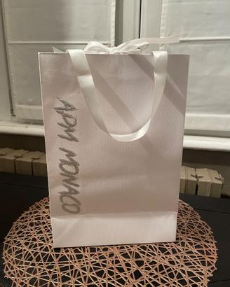 Shopper APM Monaco