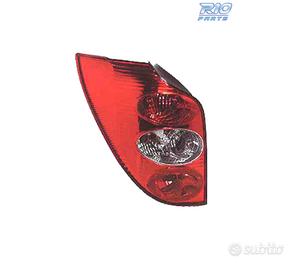 FANALE SINISTRO PER RENAULT LAGUNA II STATION WAGO