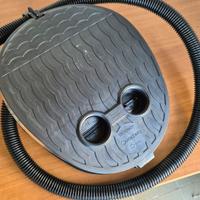 Pompa pedale per materassino