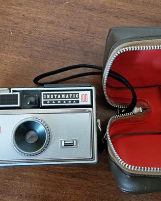 Macchina Kodak Instamatic 100 '60 con Custodia