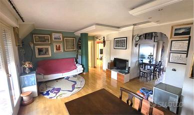 ATTICO con GARAGE - VISTA MARE ZONA SUD