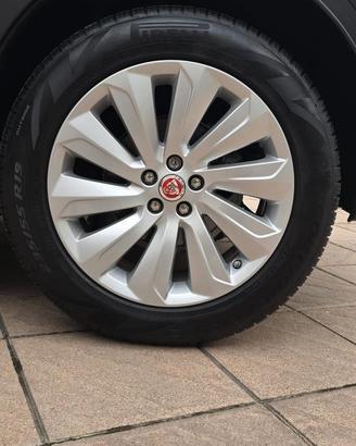 Cerchi in lega e gomme Jaguar Land Rover