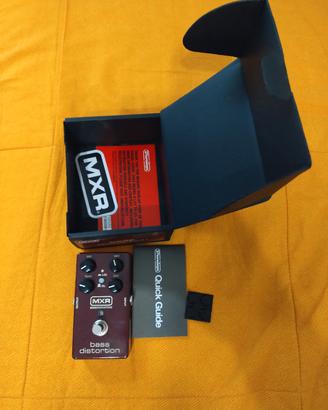 MXR 85 BASS DISTORTION