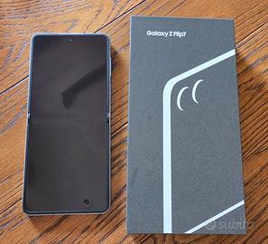 Samsung Z flip 7 (2025)