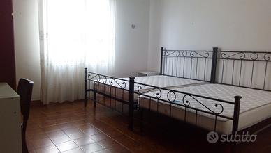 Camera solo per ragazze