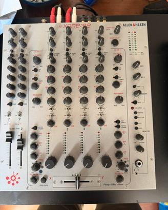 Mixer Allen&Heath X One 92 rotativo perfetto.