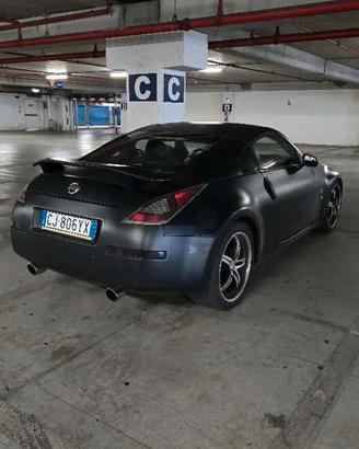 Nissan 350Z Z33 