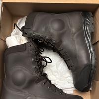 Anfibi cosmas in goro-tex tg44