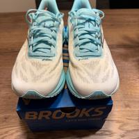 BROOKS LAUNCH n.41