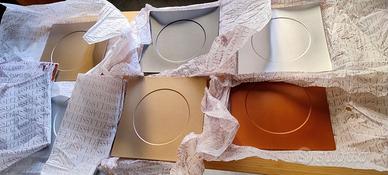 Set 8 Sottopiatti Quadrati Design "Classe Italy"