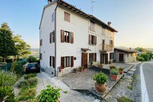 Villa a schiera Vezzano sul Crostolo [V138VRG]
