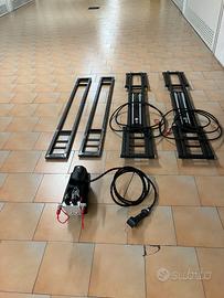Sollevatore auto 2500 kg. NUOVO
