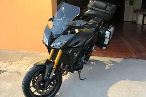 Tracer 900 Yamaha super accessoriata