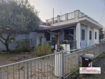Immobile di 520 m² con più di 5 locali a Settimo M