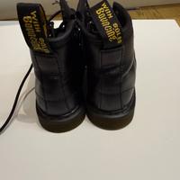 Stivaletto nero Dr Martens bambina num 24